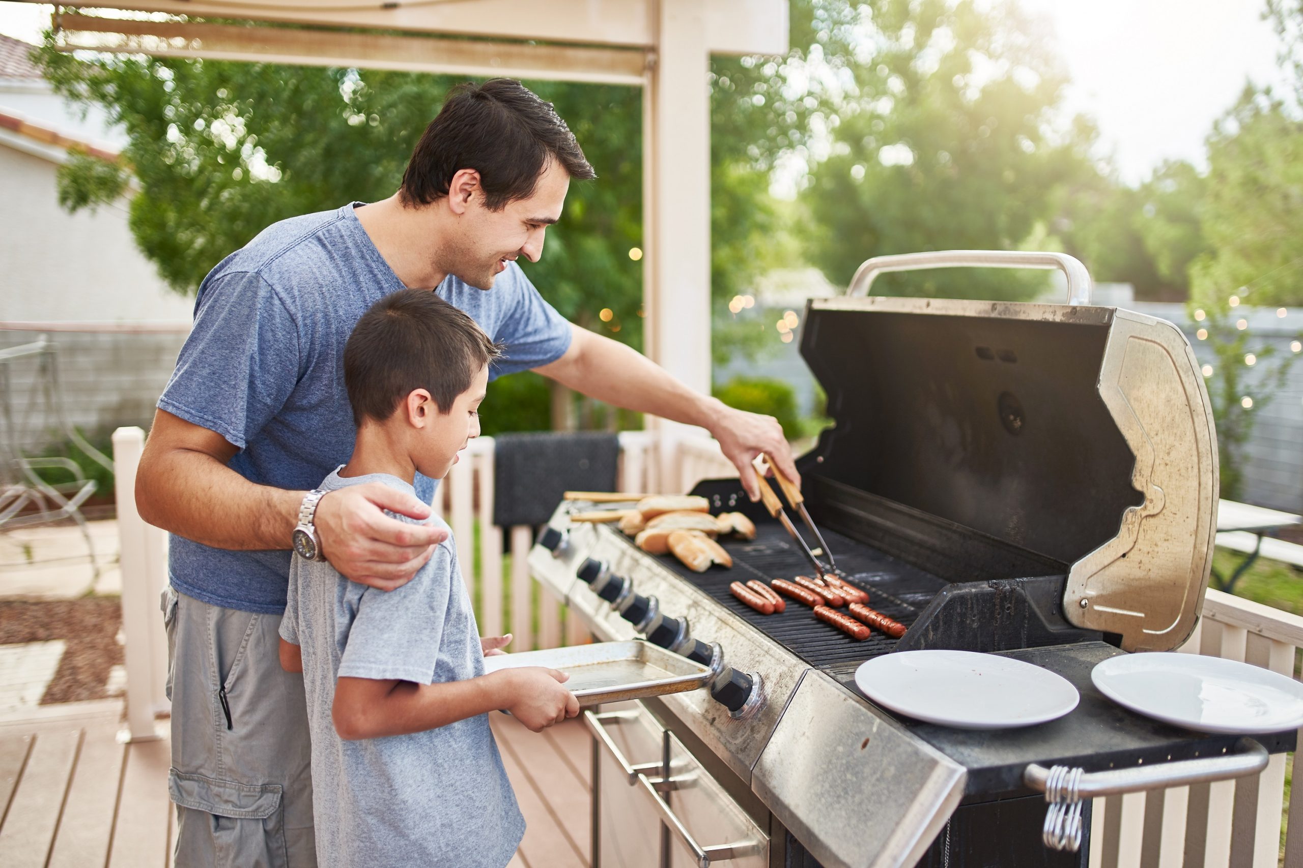 Propane Gas Grill vs. Charcoal Which is Better? Big Home Savings